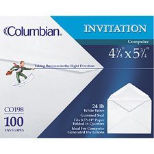 Enveloppe blanche pour invitation